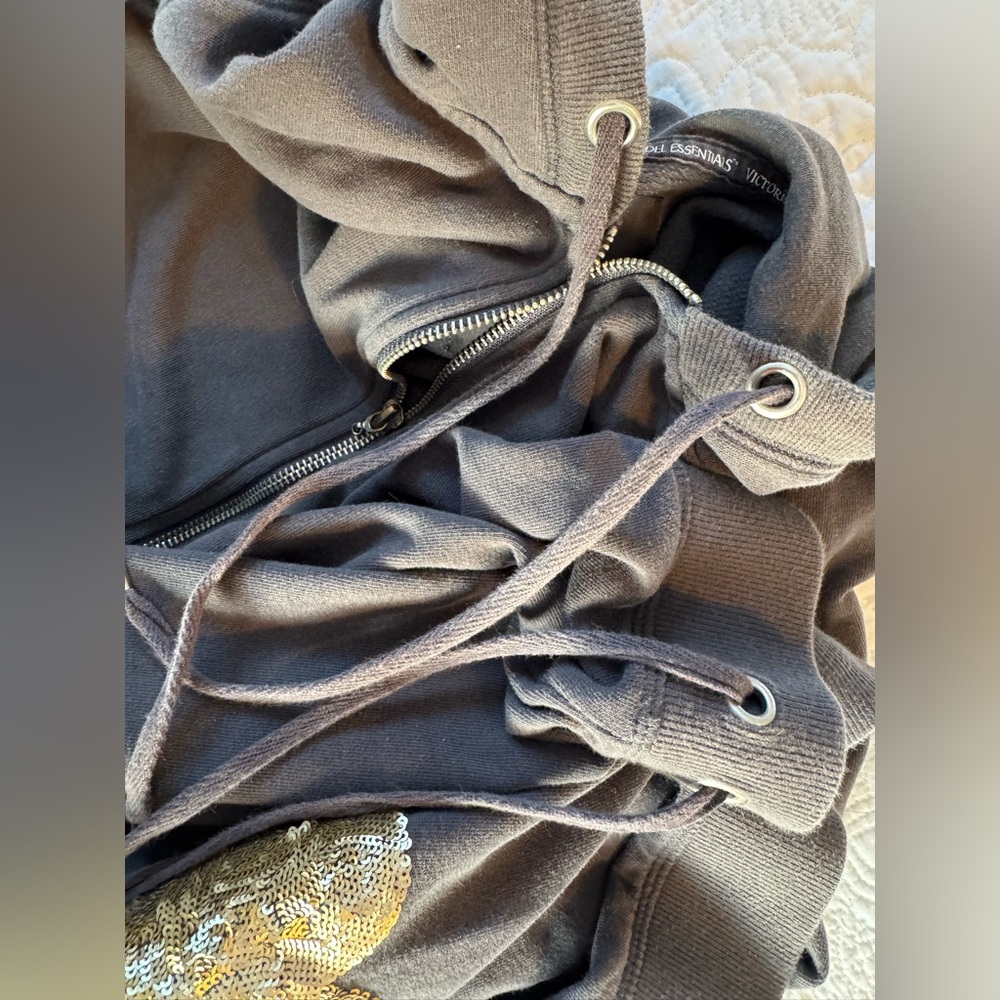 Victoria’s Secret Angel Sequin Hoodie Jogger Set S - Picture 11 of 16
